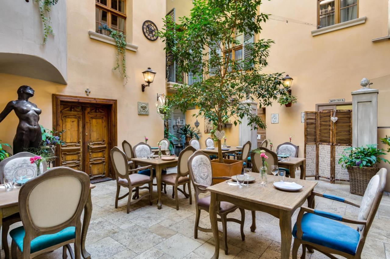 Apartamenty Plac Kolegiacki 포즈난 외부 사진